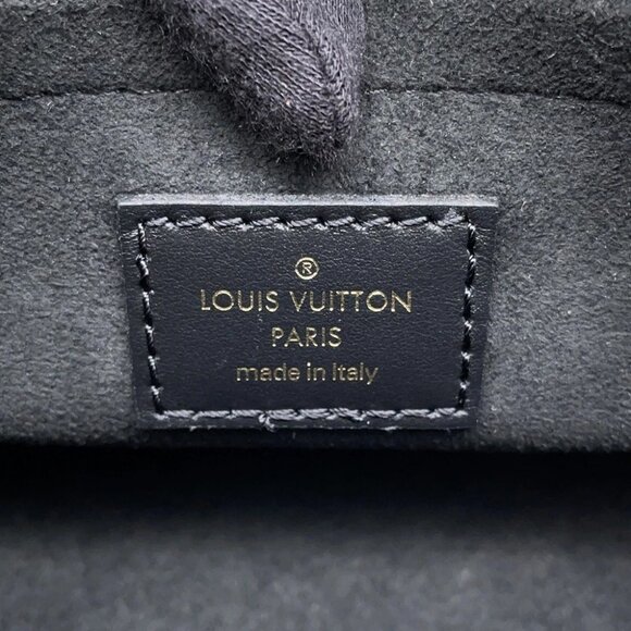 LOUIS VUITTON OnthegoEW Monogram Empreinte Leather Noir M23640 - Picture 14 of 15